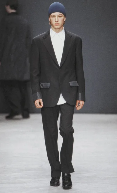 Look 3